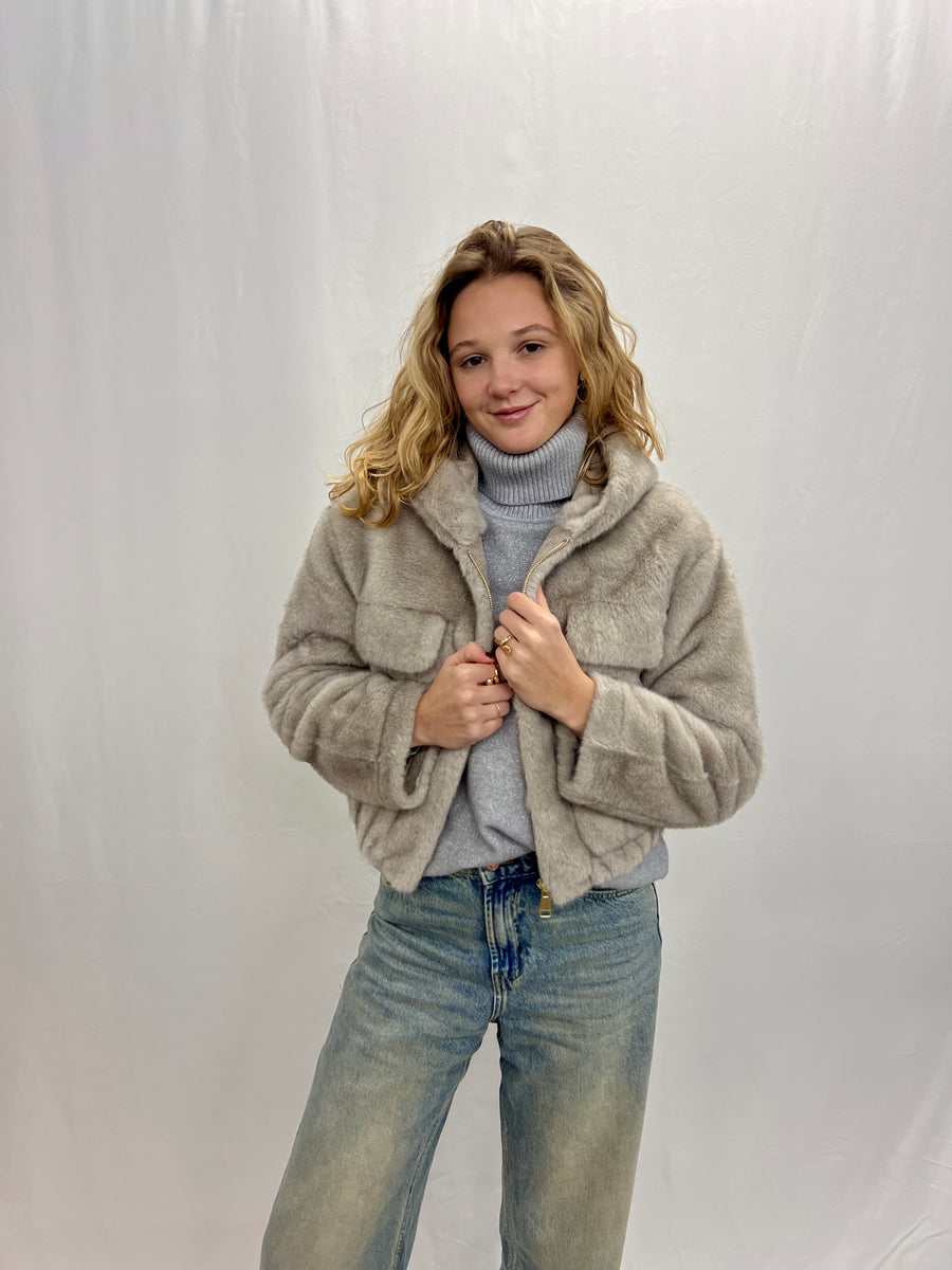 Faux fur jas